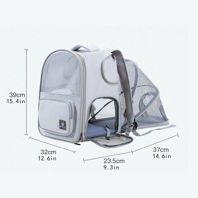 The backpack easily folds completely and becomes as thin as a laptop